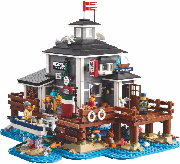 undefined set 910040Harbourmaster's Office