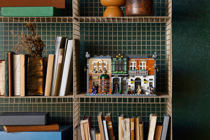 Sherlock Holmes: Book Nook