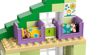 3 in 1 Modern Family House with Figures