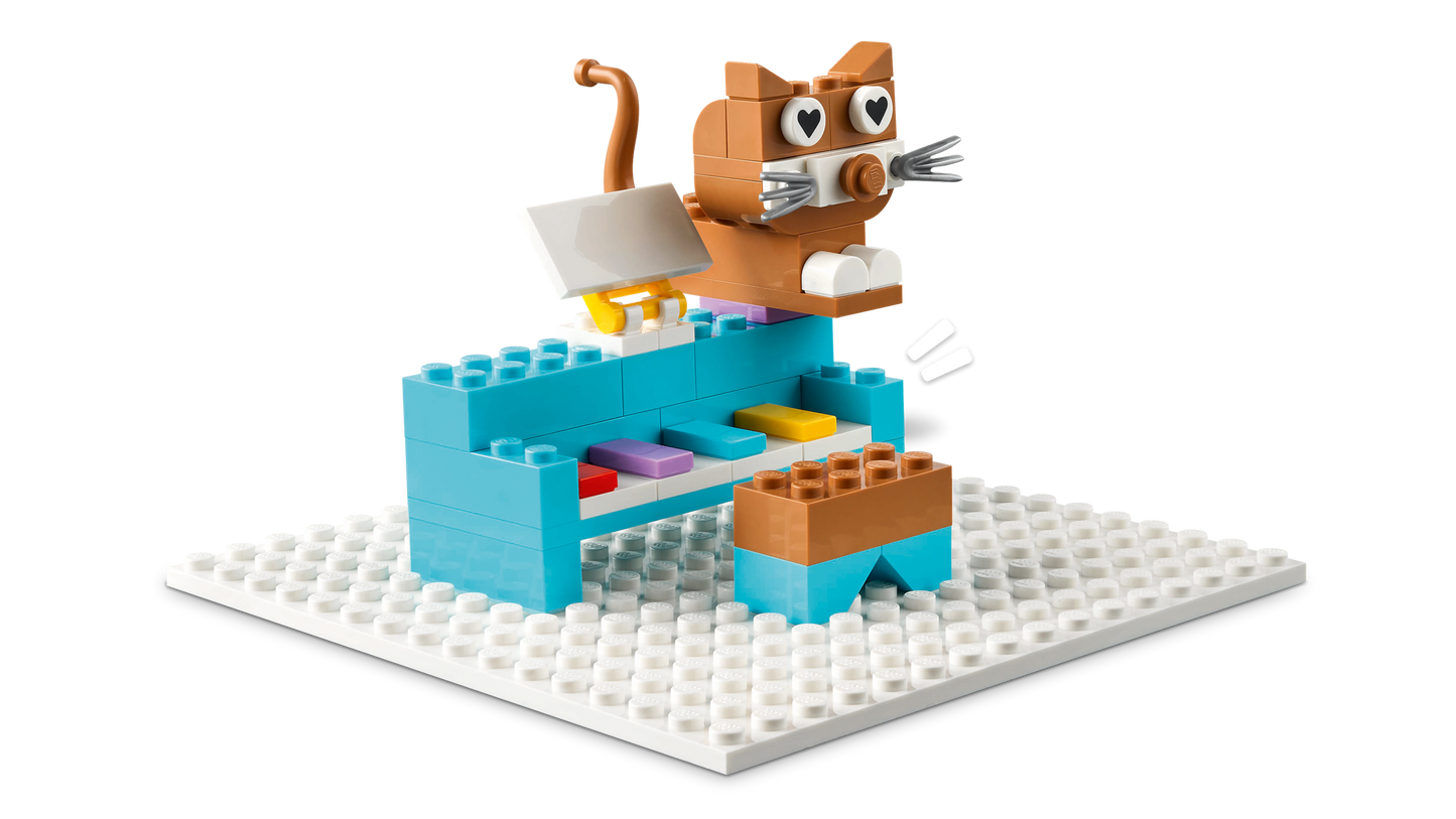 Creative Build-and-Play Box