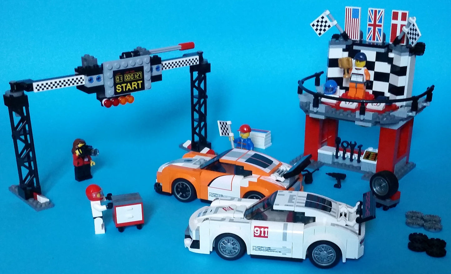 Porsche 911 GT Finish Line