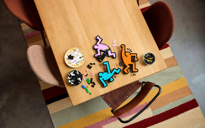 Keith Haring - Dancing Figures