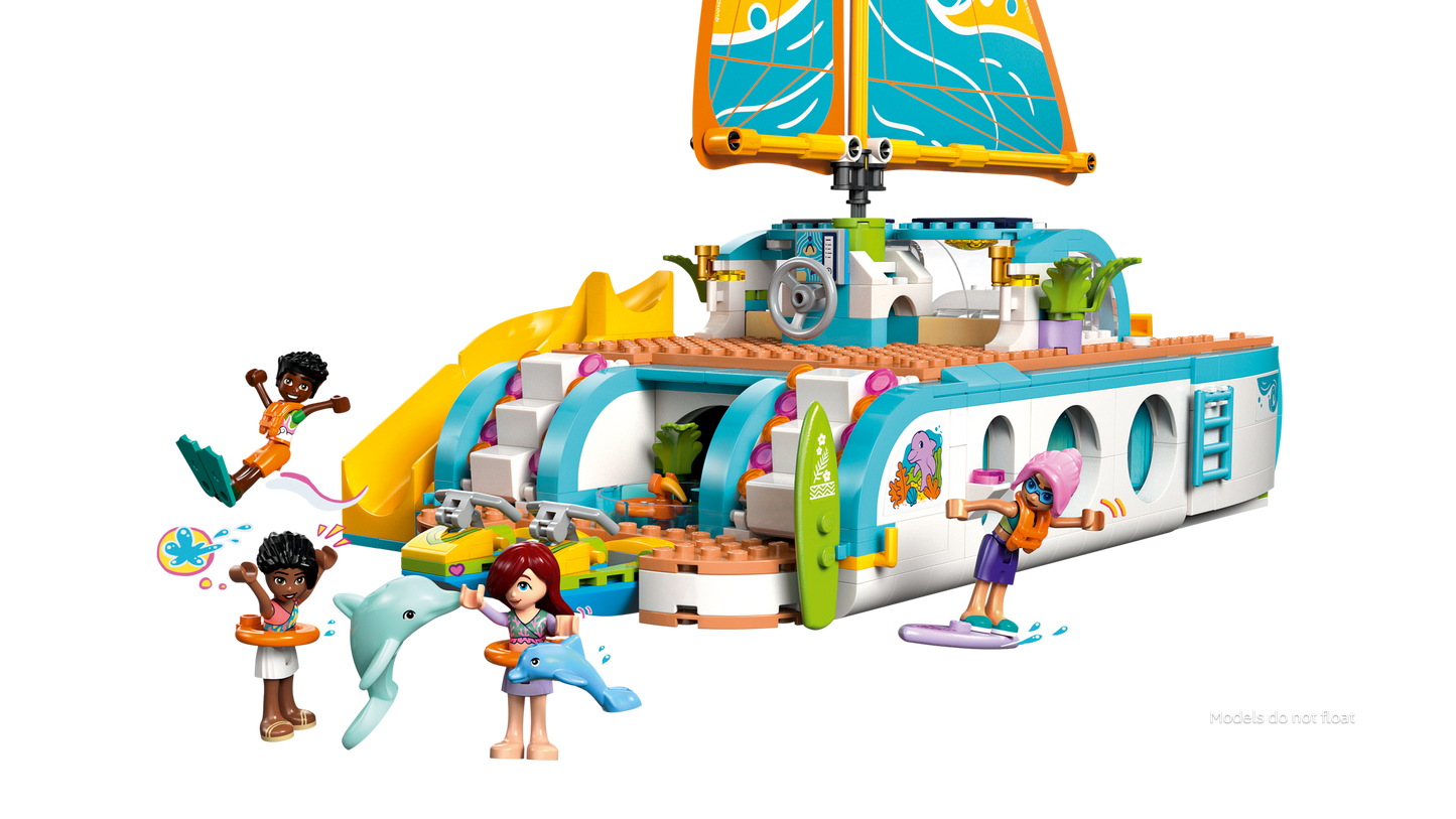 Travel Boat Adventure