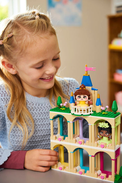 Mini Belle & Tiana with Castle