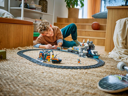 Explorer Train