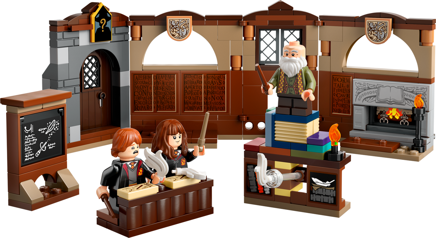 Hogwarts Castle: Charms Class