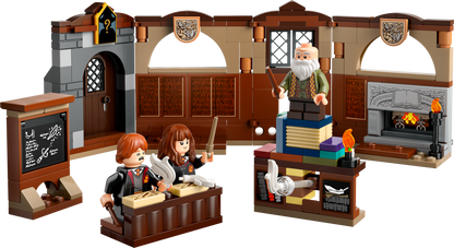 Hogwarts Castle: Charms Class