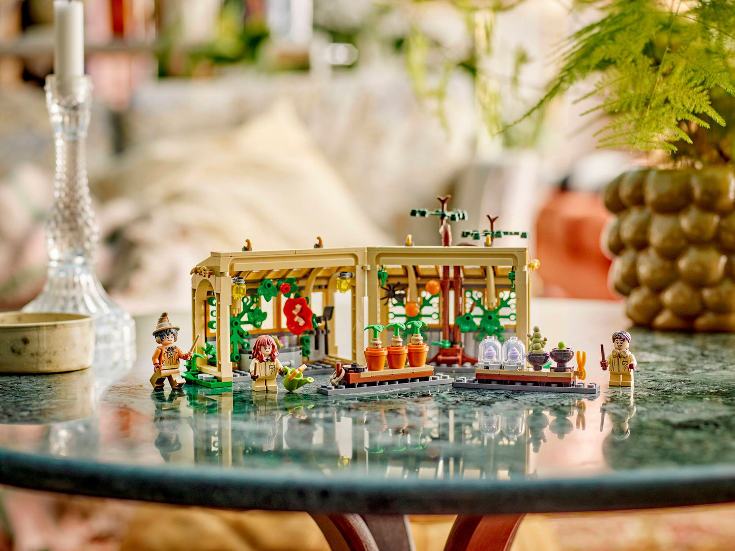 Hogwarts™ Castle: Herbology Class