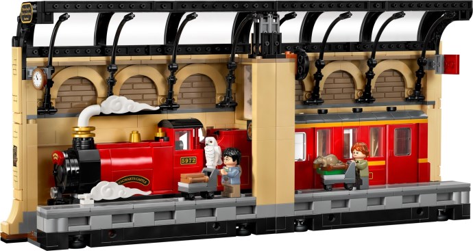 Book Nook: Hogwarts Express
