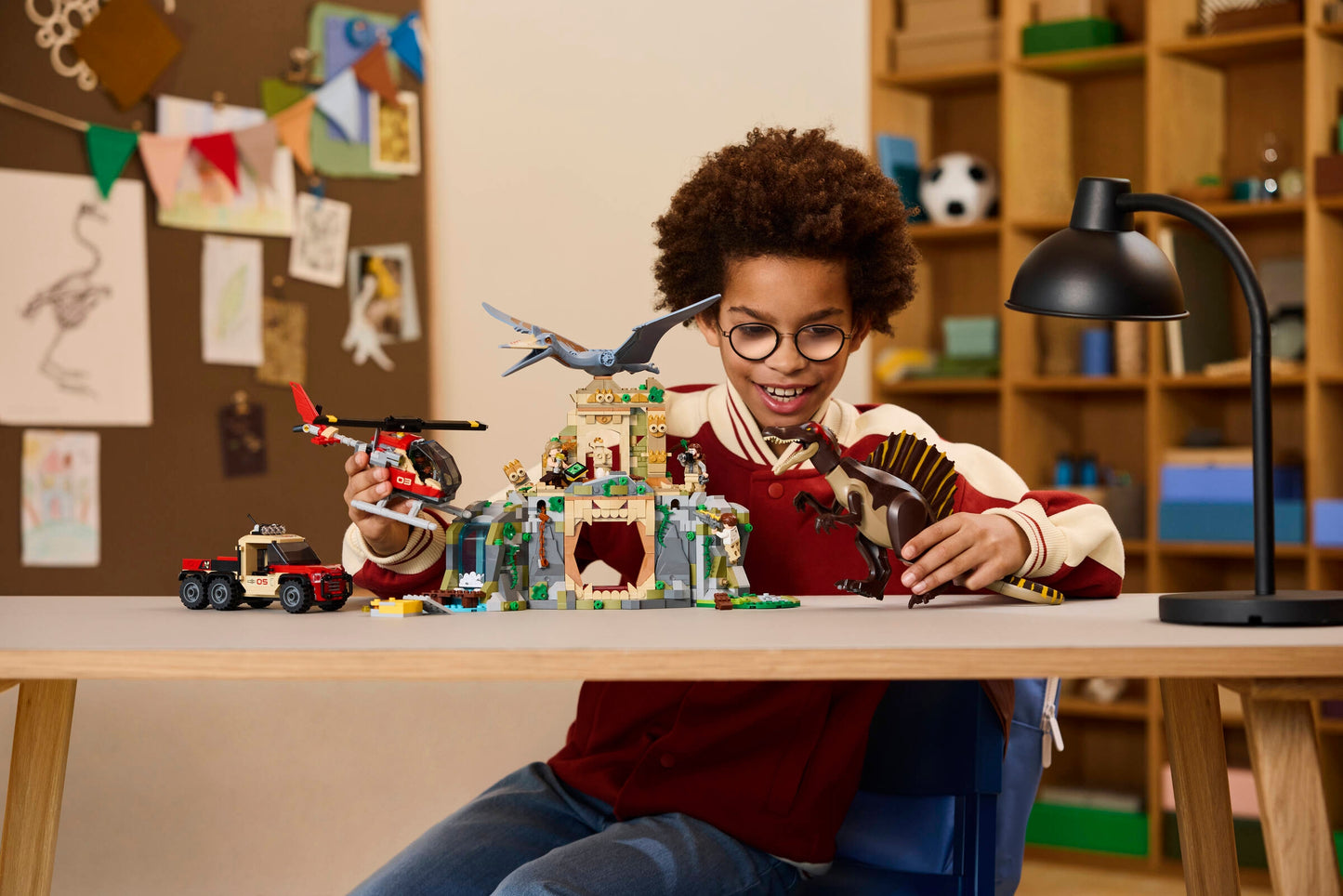 Spinosaurus & Quetzalcoatlus Air Mission