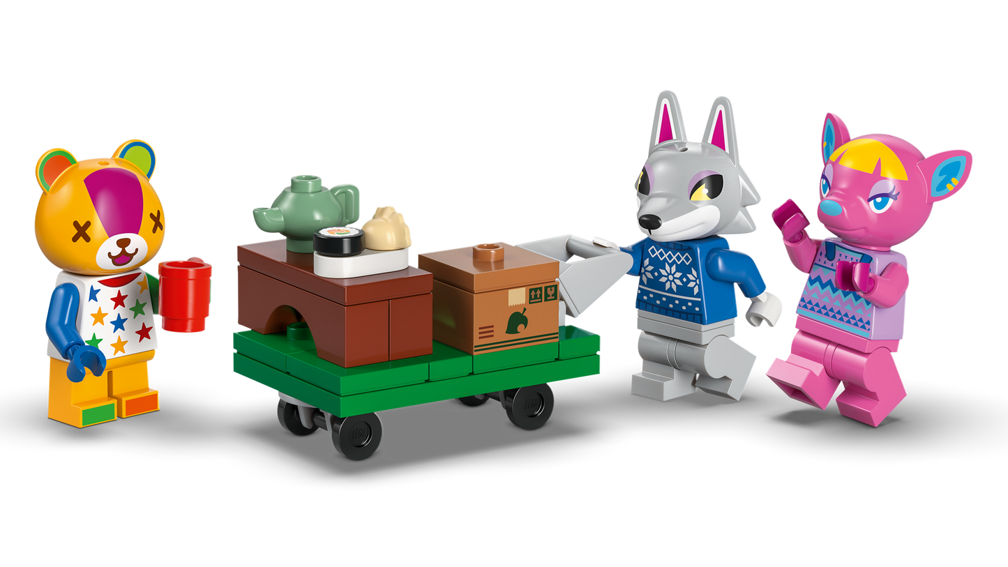 Creative Houses: Seasons of Fun