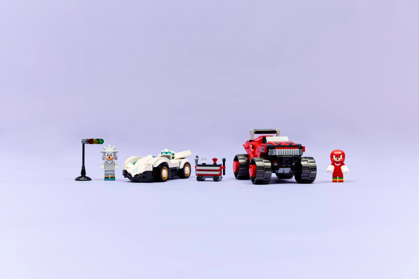 Silver's Car vs. Knuckles' Monster Truck
