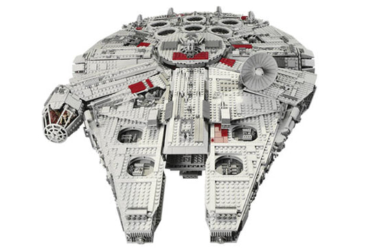 Ultimate Collector's Millennium Falcon