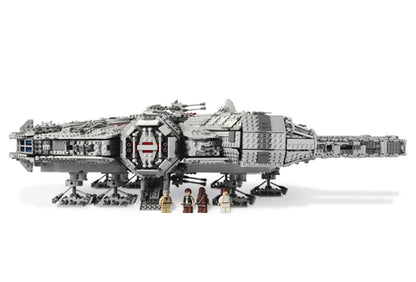 Ultimate Collector's Millennium Falcon