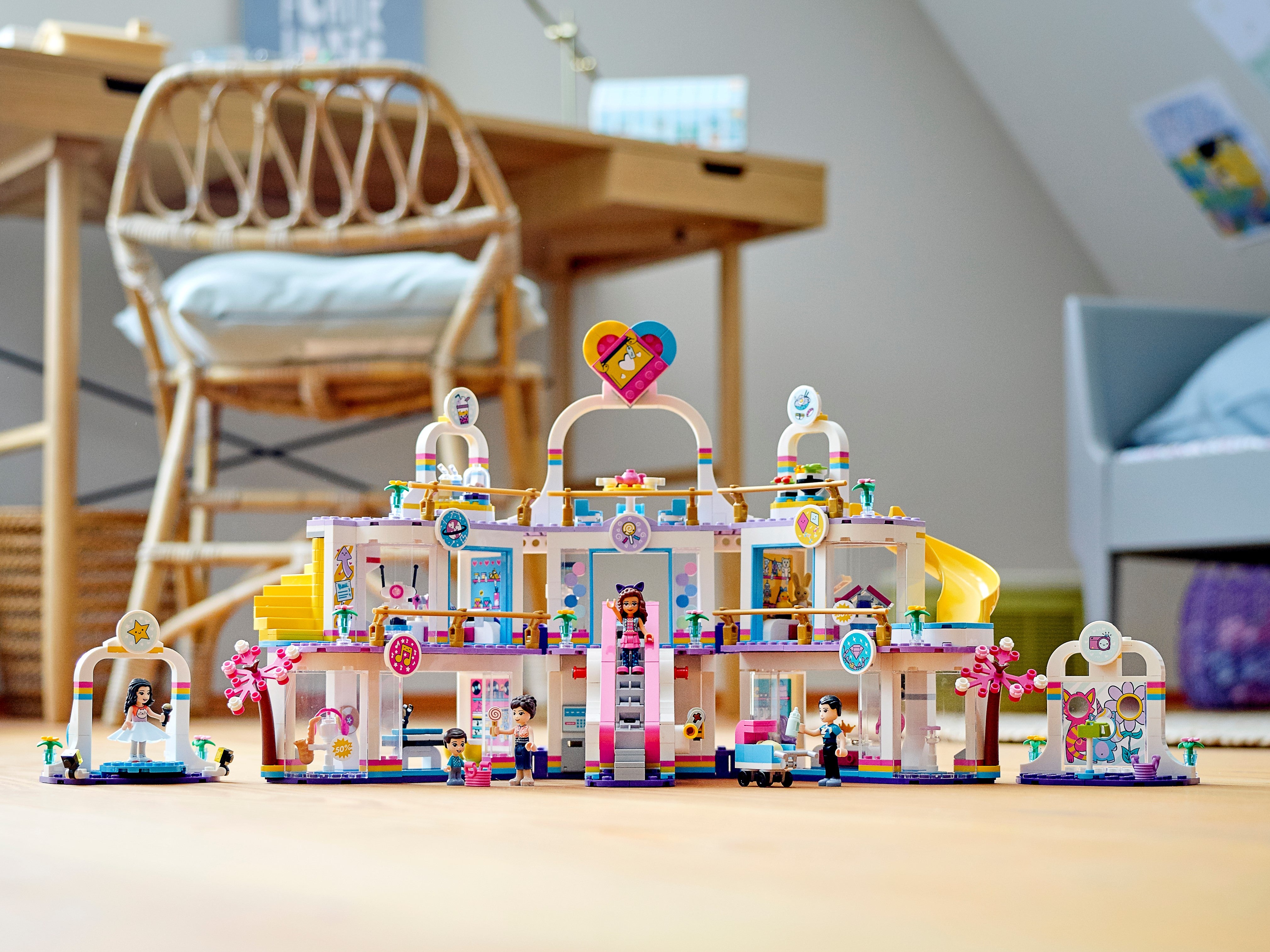 Heartlake City Shopping Mall 41450 LEGO Friends Buy online at