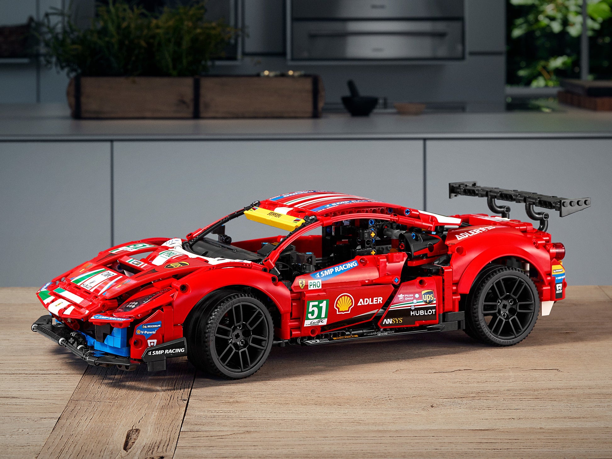 LEGO Technic Ferrari 488 GTE “ Af Corse #51” 42125 Car Race