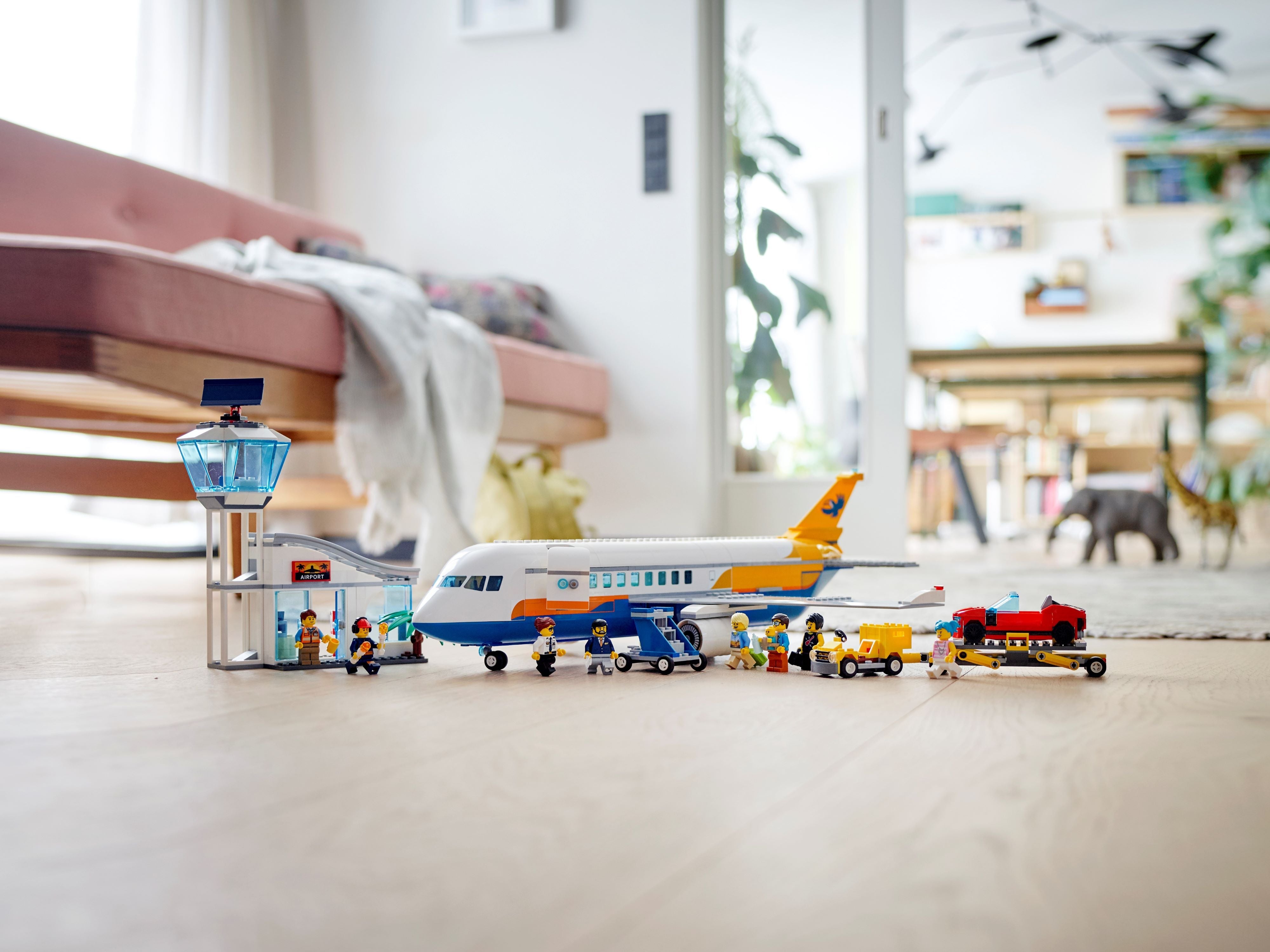 Passenger Airplane 60262 | LEGO City | Buy online at the Official