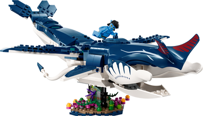 Payakan the Tulkun & Crabsuit