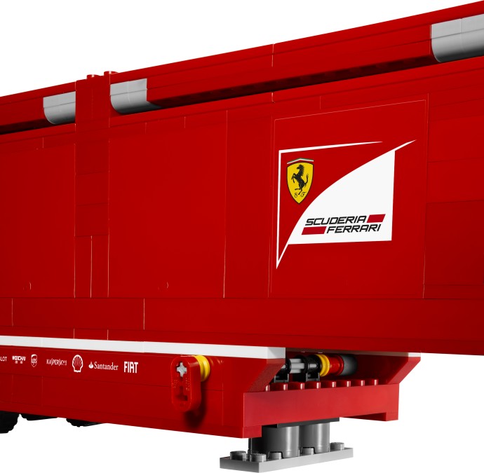 F14 T & Scuderia Ferrari Truck