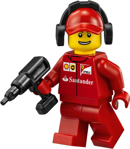 F14 T & Scuderia Ferrari Truck