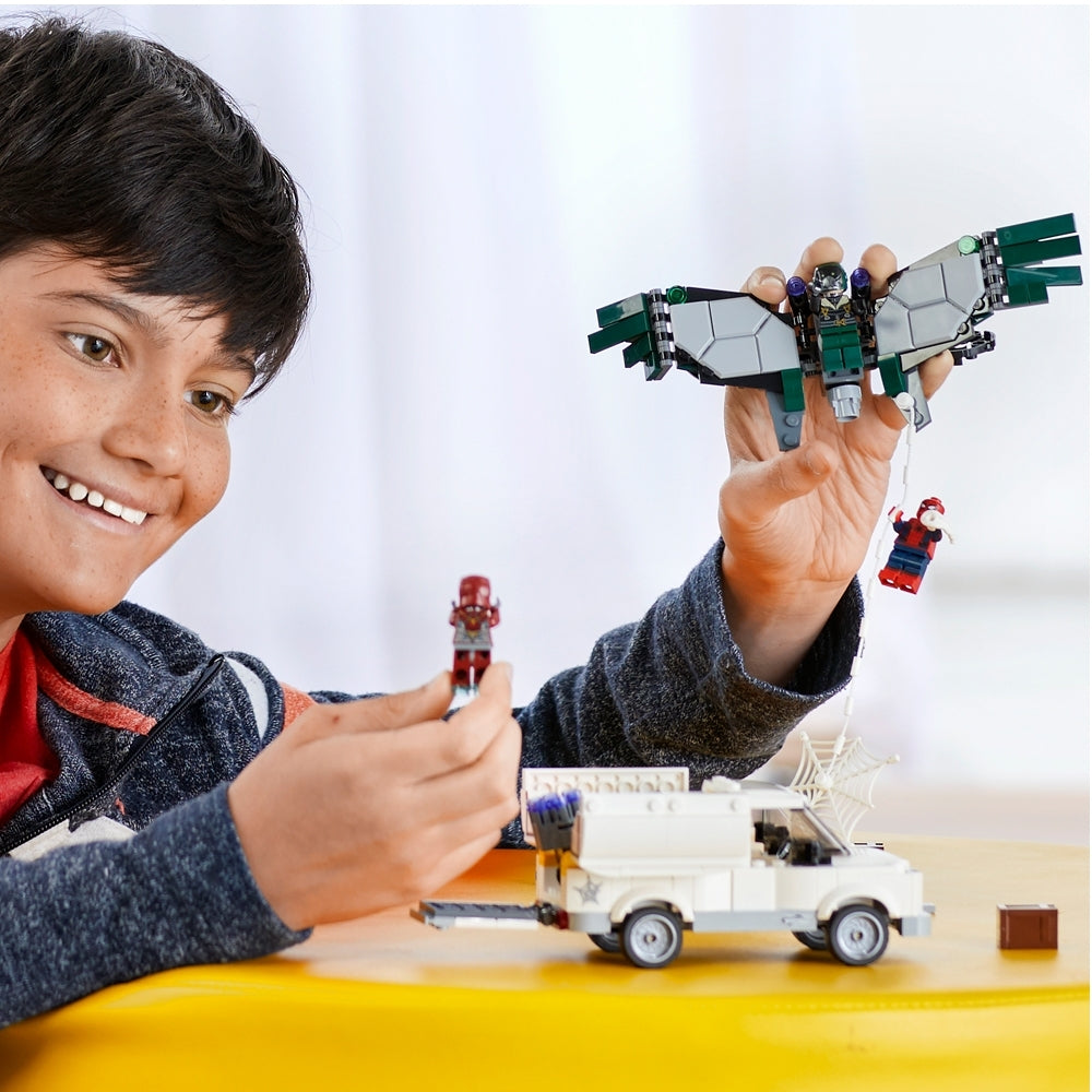 LEGO® set 76083