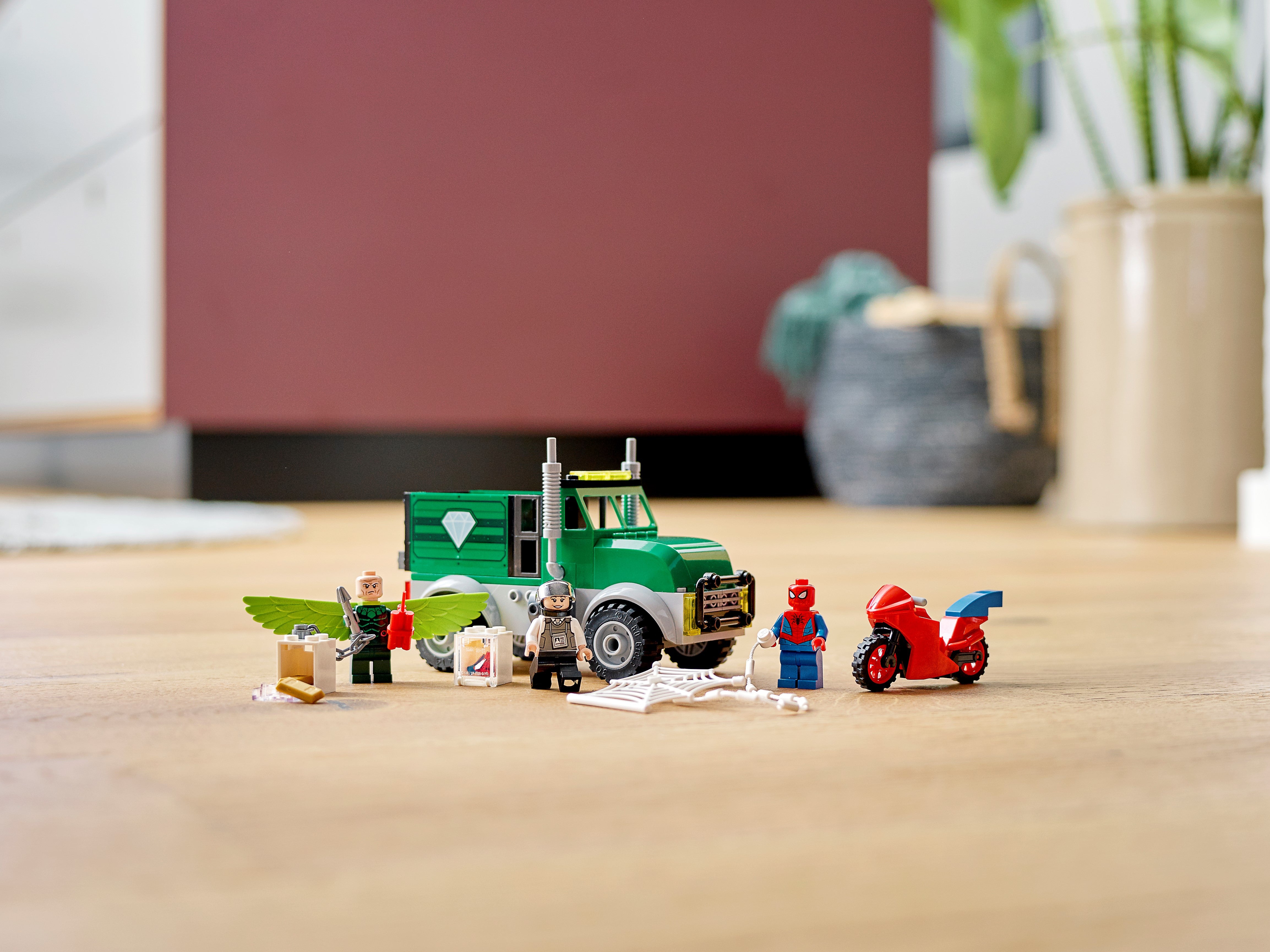 Lego vulture's trucker robbery sale